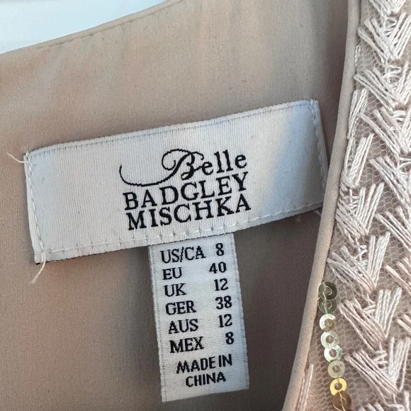 Belle Badgley Mischka Gold sequin cocktail dress - Picture 4 of 4